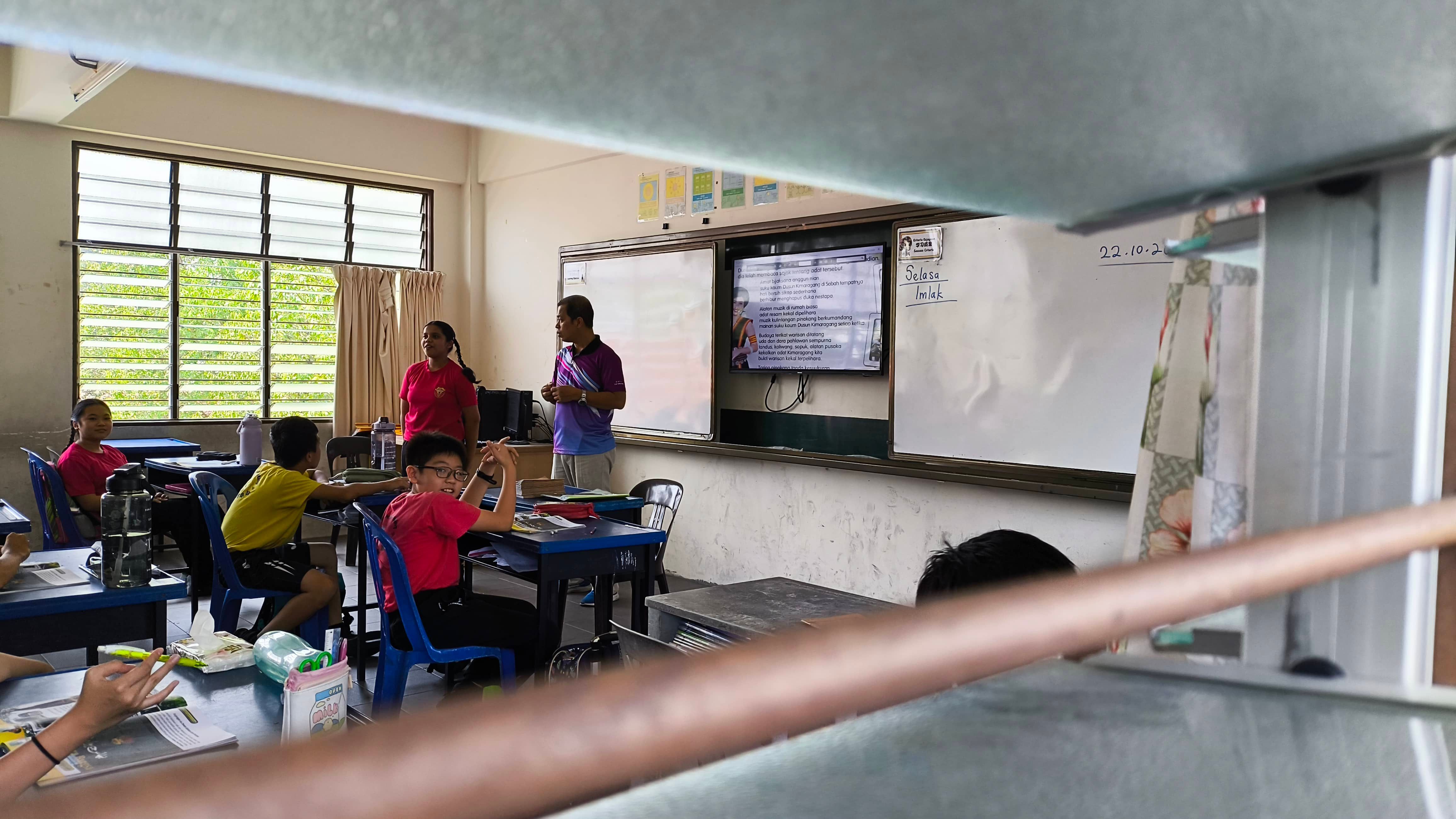 教长：取消学校考试   减轻学生课业压力