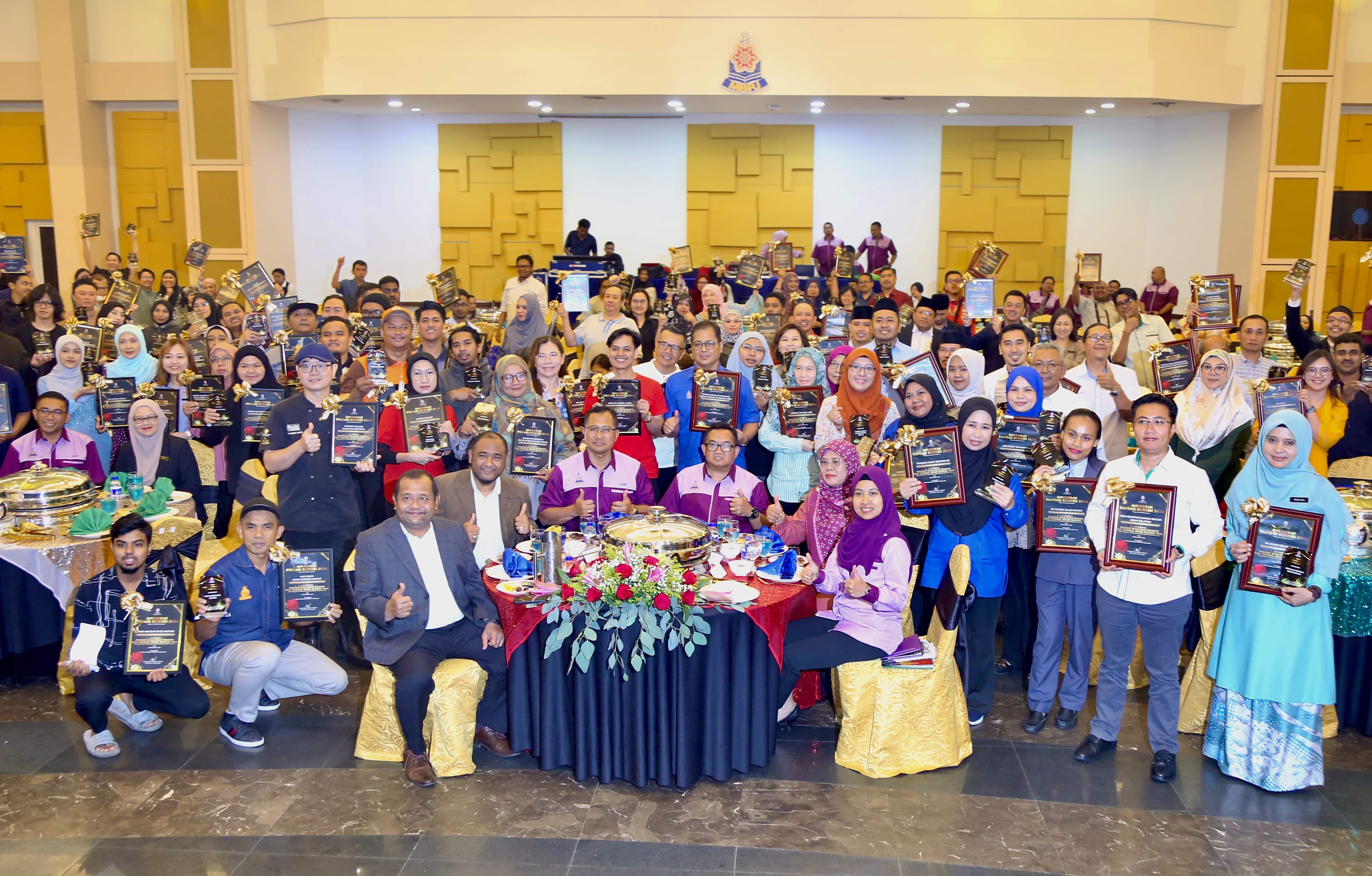 90 premis makanan, 29 tandas awam di MBPJ terima pengiktirafan terbersih