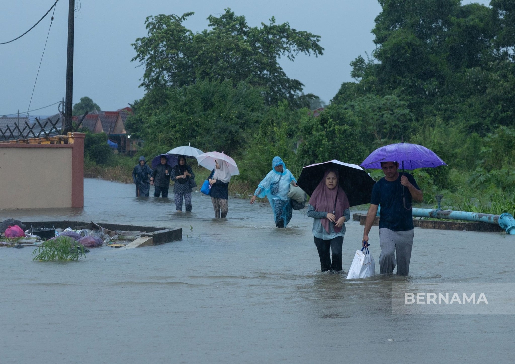 Amaran hujan lebat berterusan tahap bahaya di Kelantan, Terengganu hingga Jumaat