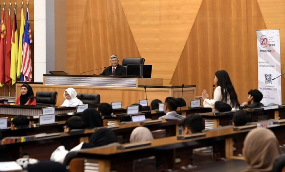 青年国会代表选举明年3月新方式   所有公私大专院校推举人选竞选