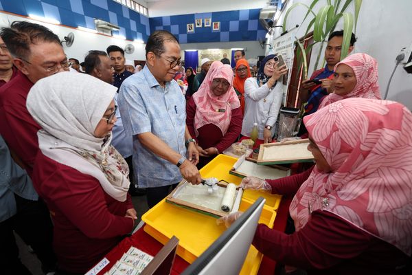 皇委会调查白礁主权案不上诉原因 卡立任柔大臣曾建议纳吉政府上诉