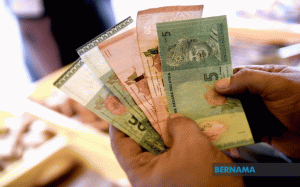 Ringgit rebounds after 2 loss sessions, opens higher against greenback