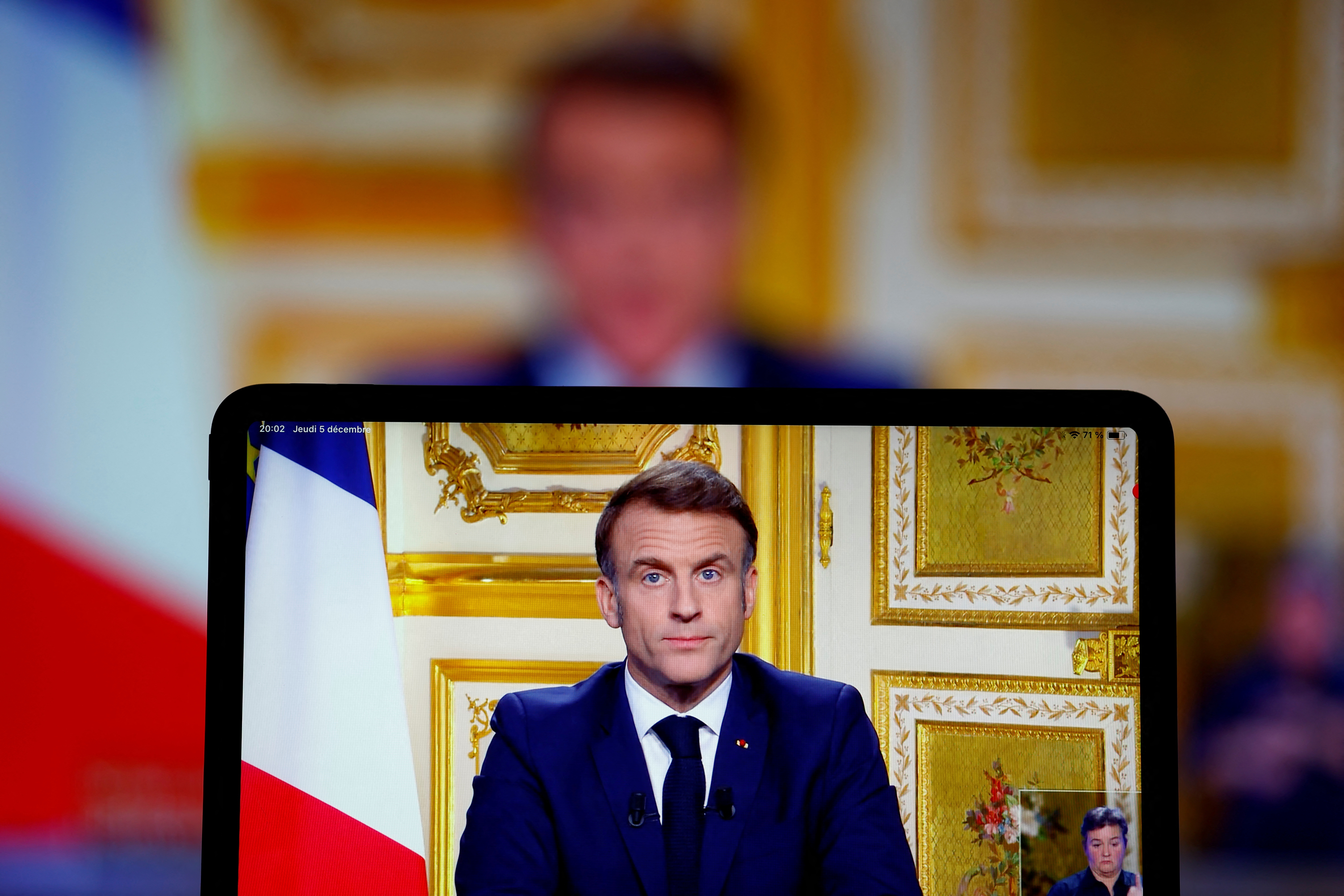 France's Macron says he will appoint new prime minister in coming days