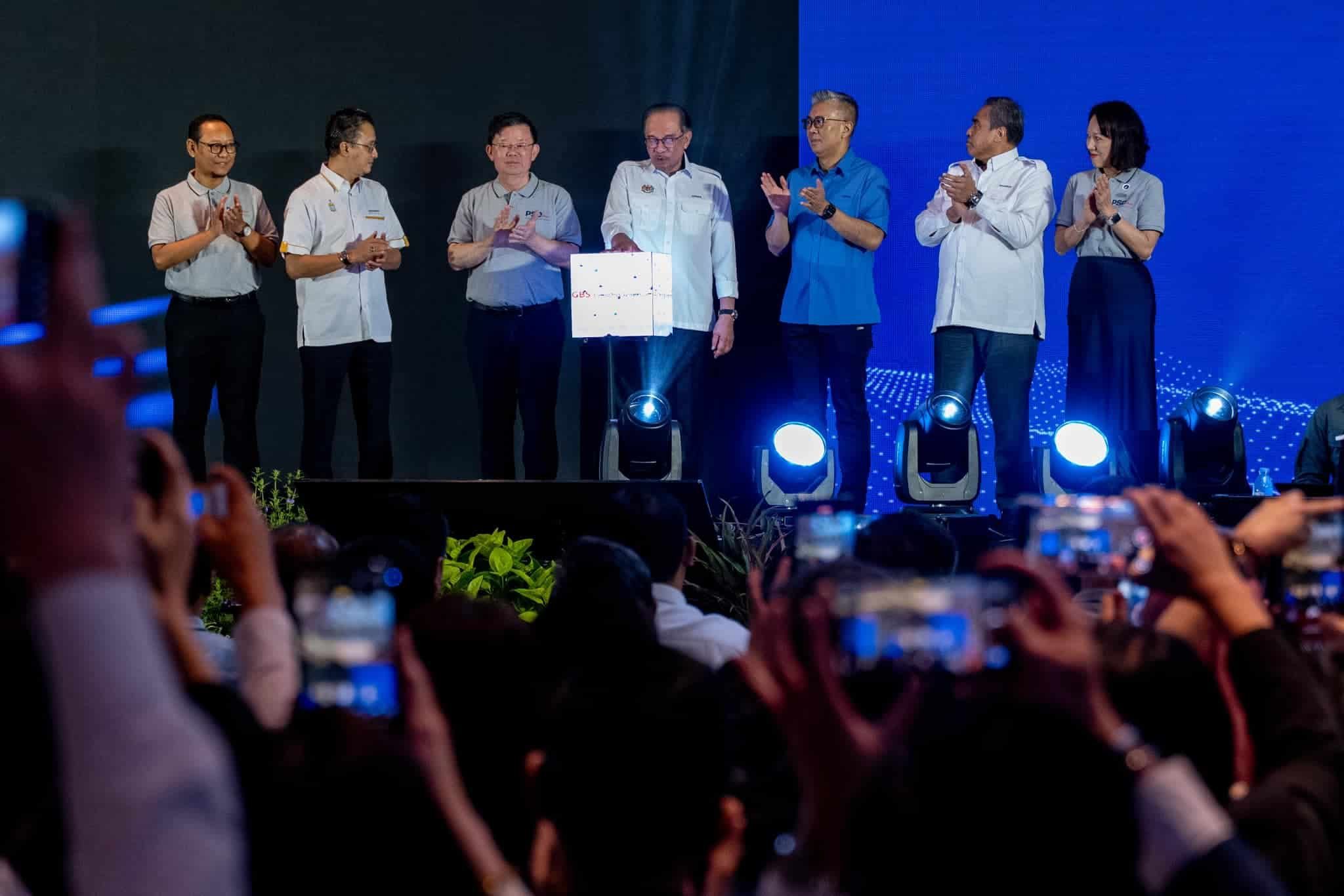 安华：共同探索高科技新学科  大学需为工业界提供充足空间