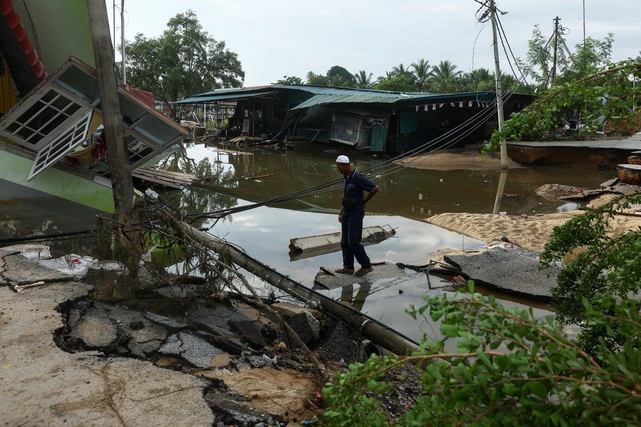 【年终大水灾】丹州累积4.3万人   7州灾民今早降至6.5万