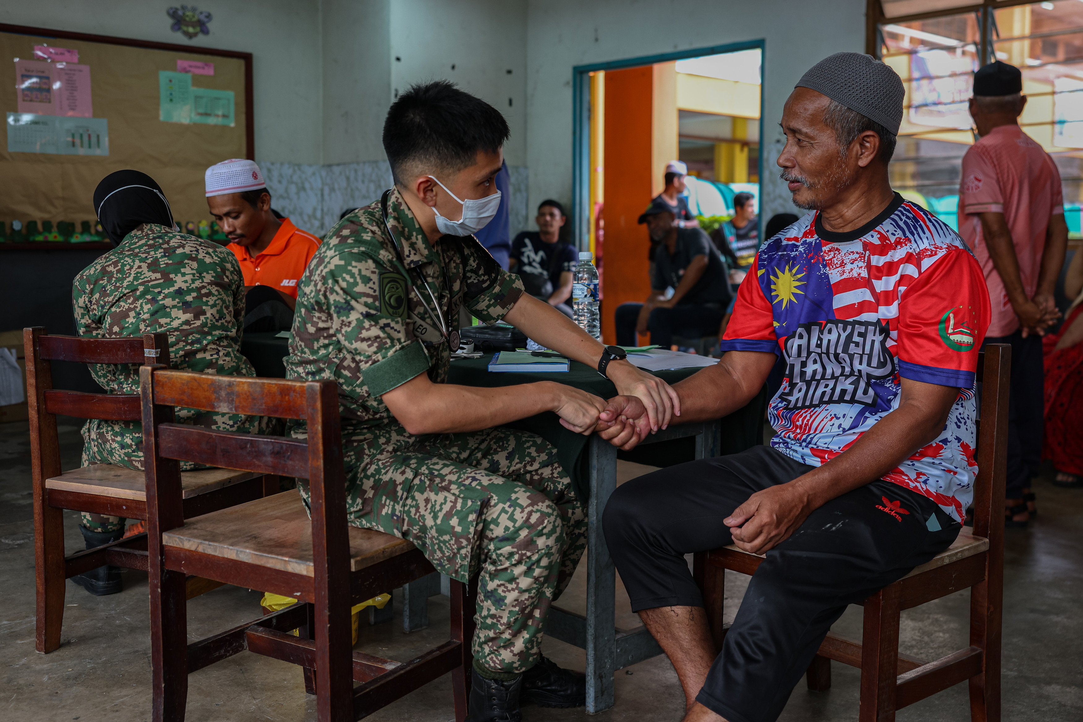 Post flood: Over 1,000 volunteers mobilised to three states