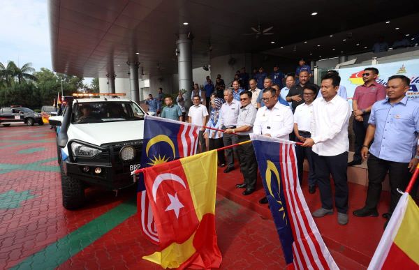 派130人支援丹州灾后清理 雪政府拟拨款50万修复基设