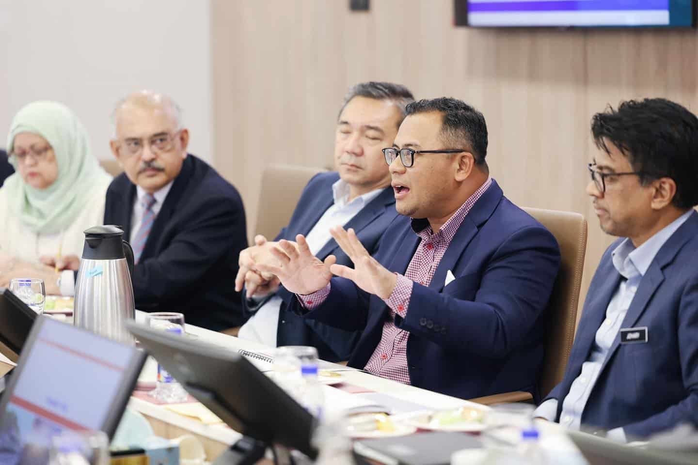 雪州铁路计划成经济驱动力   大臣：创造优质就业机会