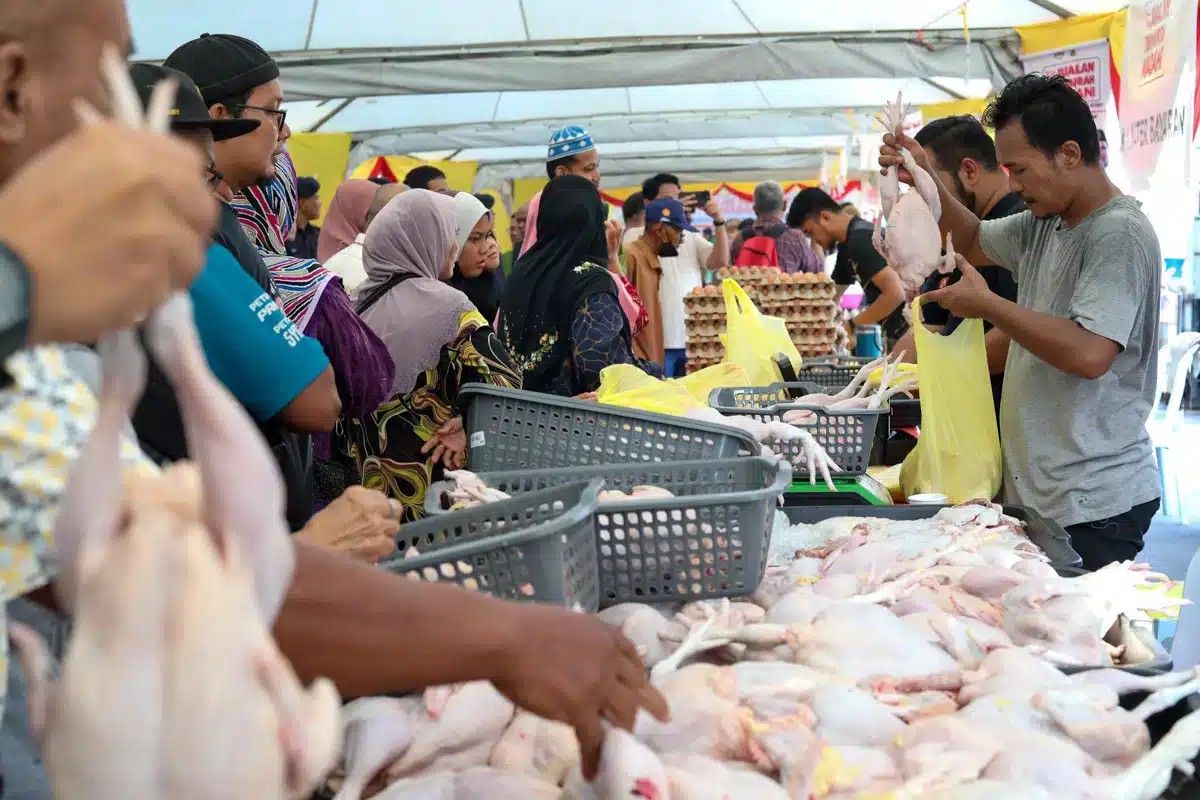 செமினி உள்ளிட்ட நான்கு இடங்களில் இன்று மாநில அரசின் மலிவு விற்பனை