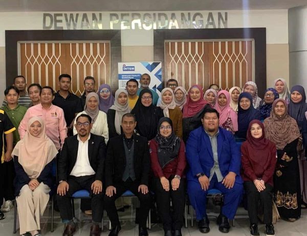 ஹலால் விழிப்புணர்வு பயிற்சி திட்டத்தை ஹிஸ் மற்றும் மாரா ஏற்பாடு செய்திருந்தன