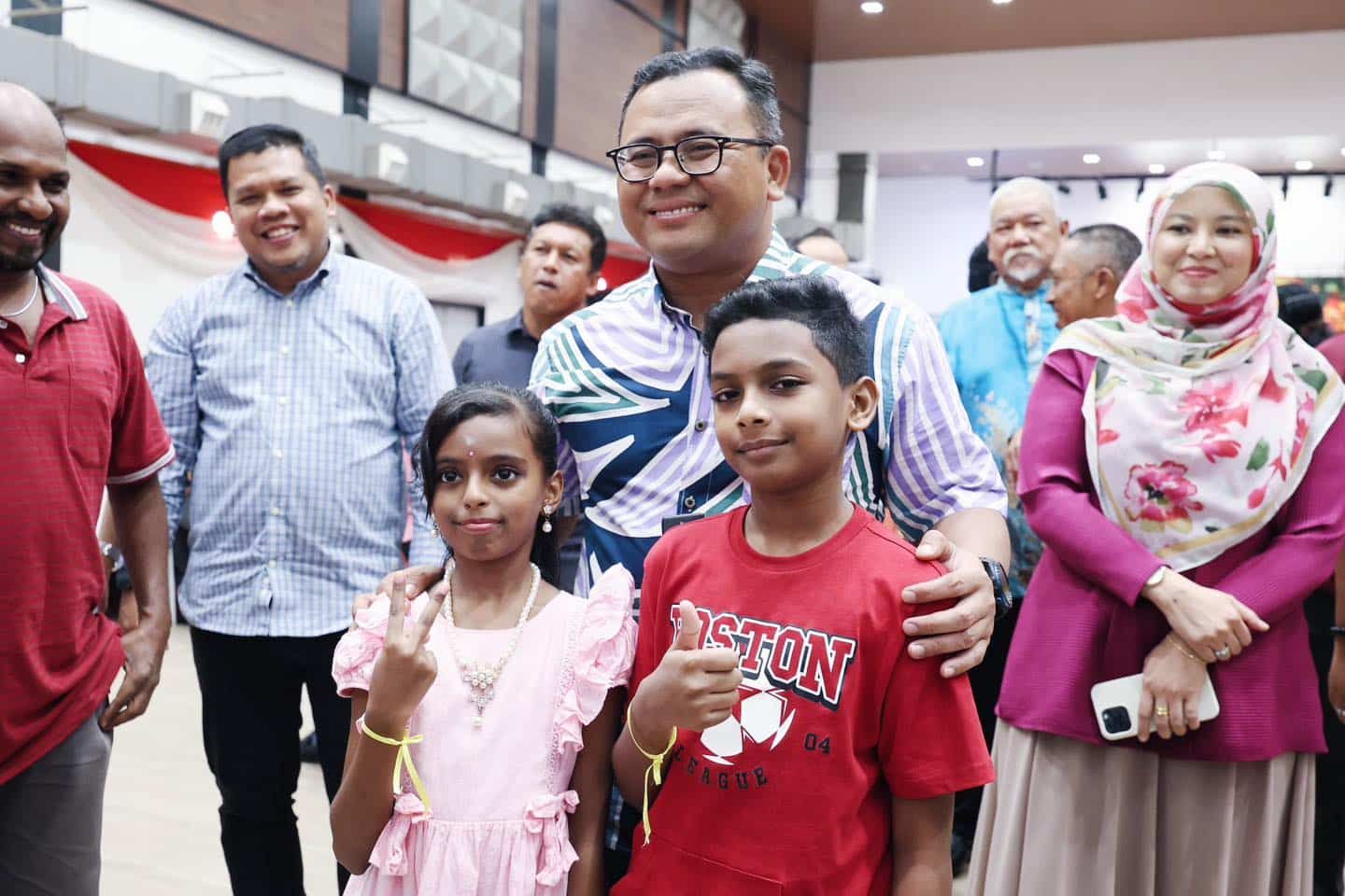 阿米鲁丁出席鹅唛年度圣诞活动 展现雪州多元色彩的团结与和谐