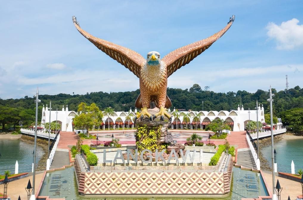 普拉博沃身体不适 推迟数天会晤安华
