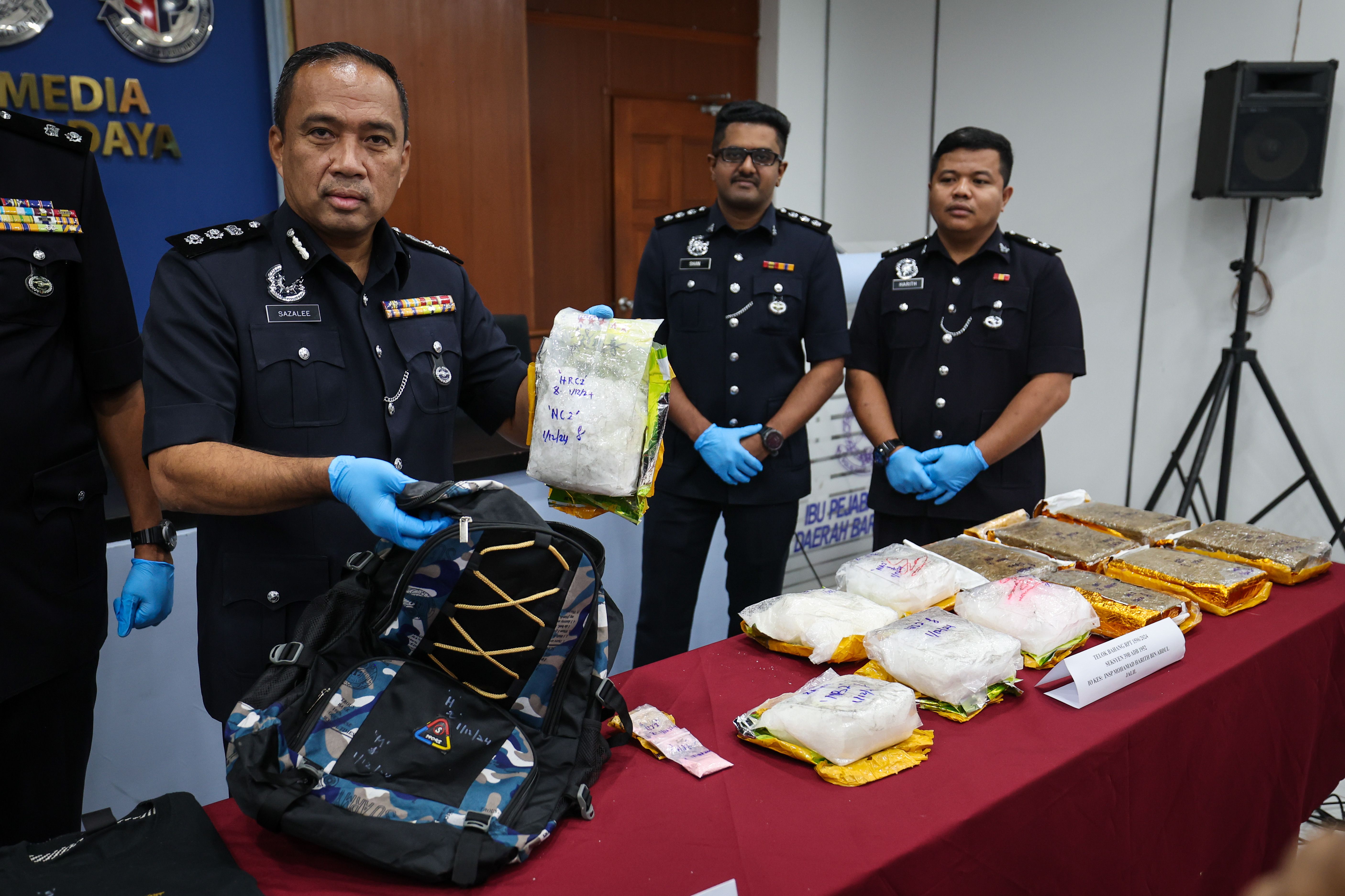 印尼男子试图从水路运毒失败 槟警方起获逾21万各类毒品