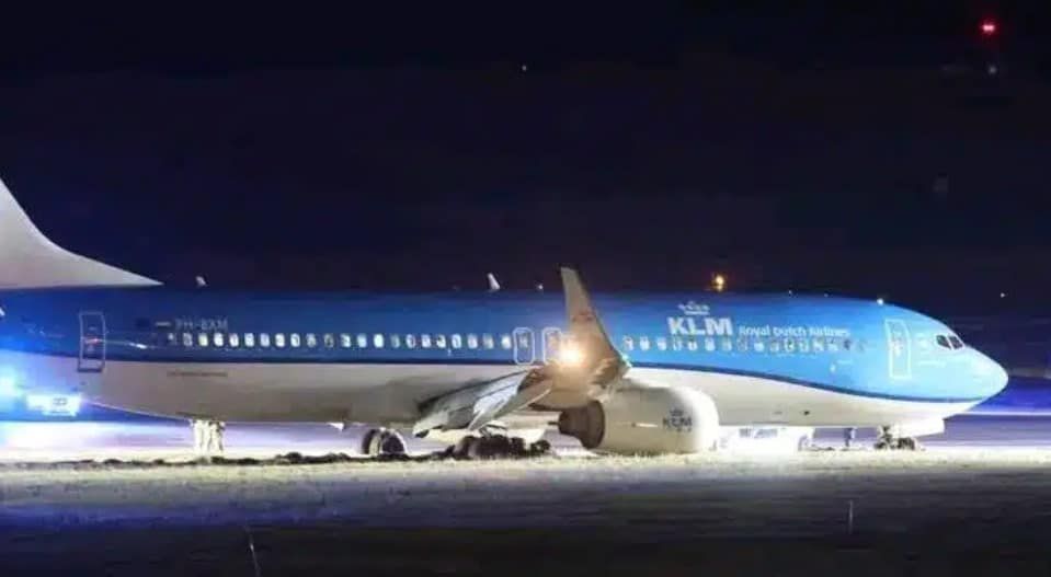 荷兰客机挪威紧急迫降   乘客及机组人员皆无恙