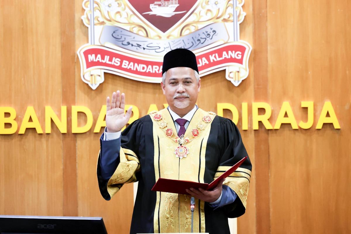 Abd Hamid angkat sumpah datuk bandar Klang, tekad pacu pembangunan
