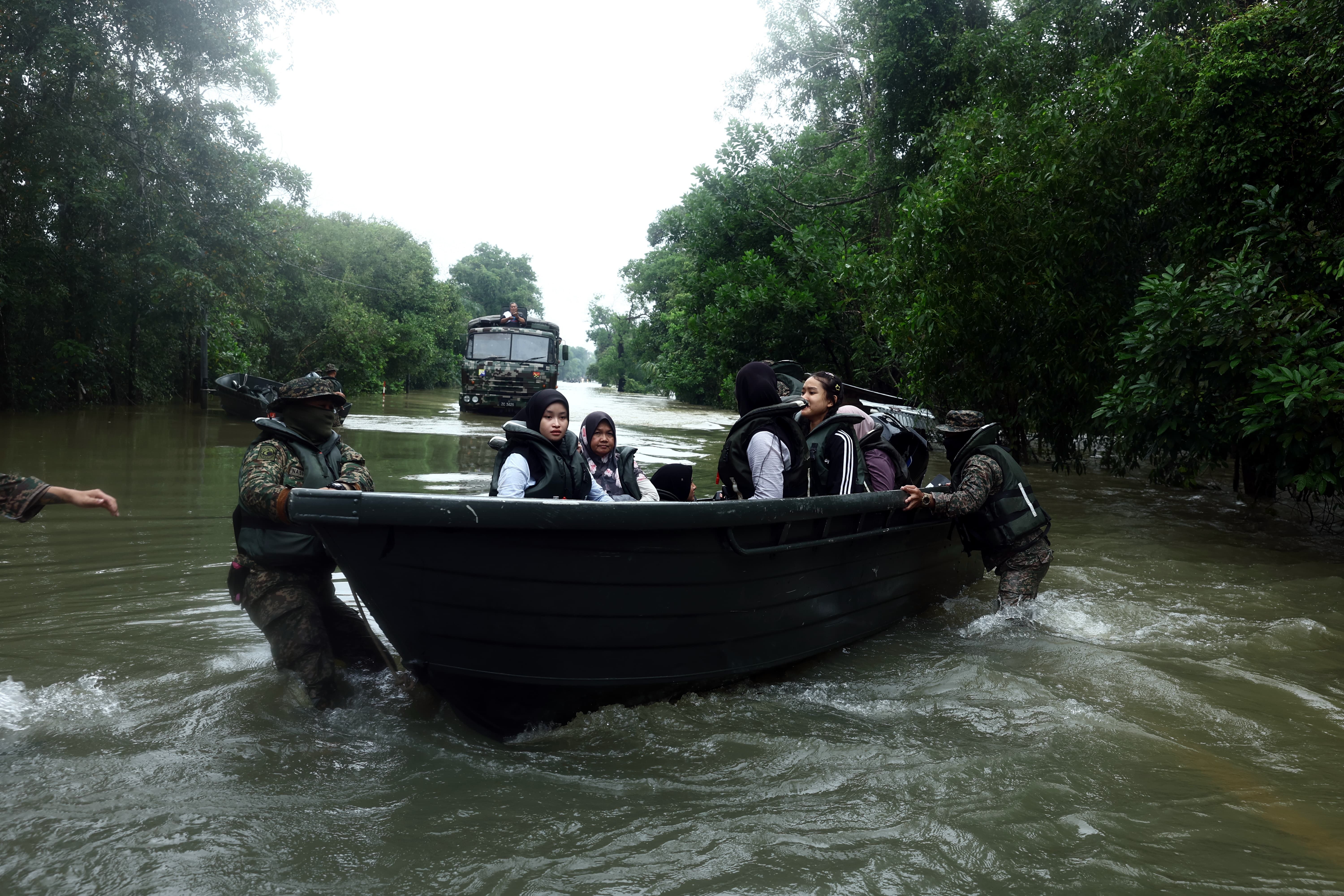 内政部拟按服务年资增特别部队奖掖
