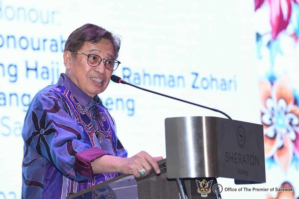 阿邦佐:砂州无意开采稀土