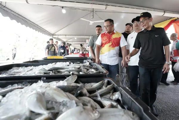 鹅唛国会双促销活动吸引5000人 民众盼政府持续减轻负担