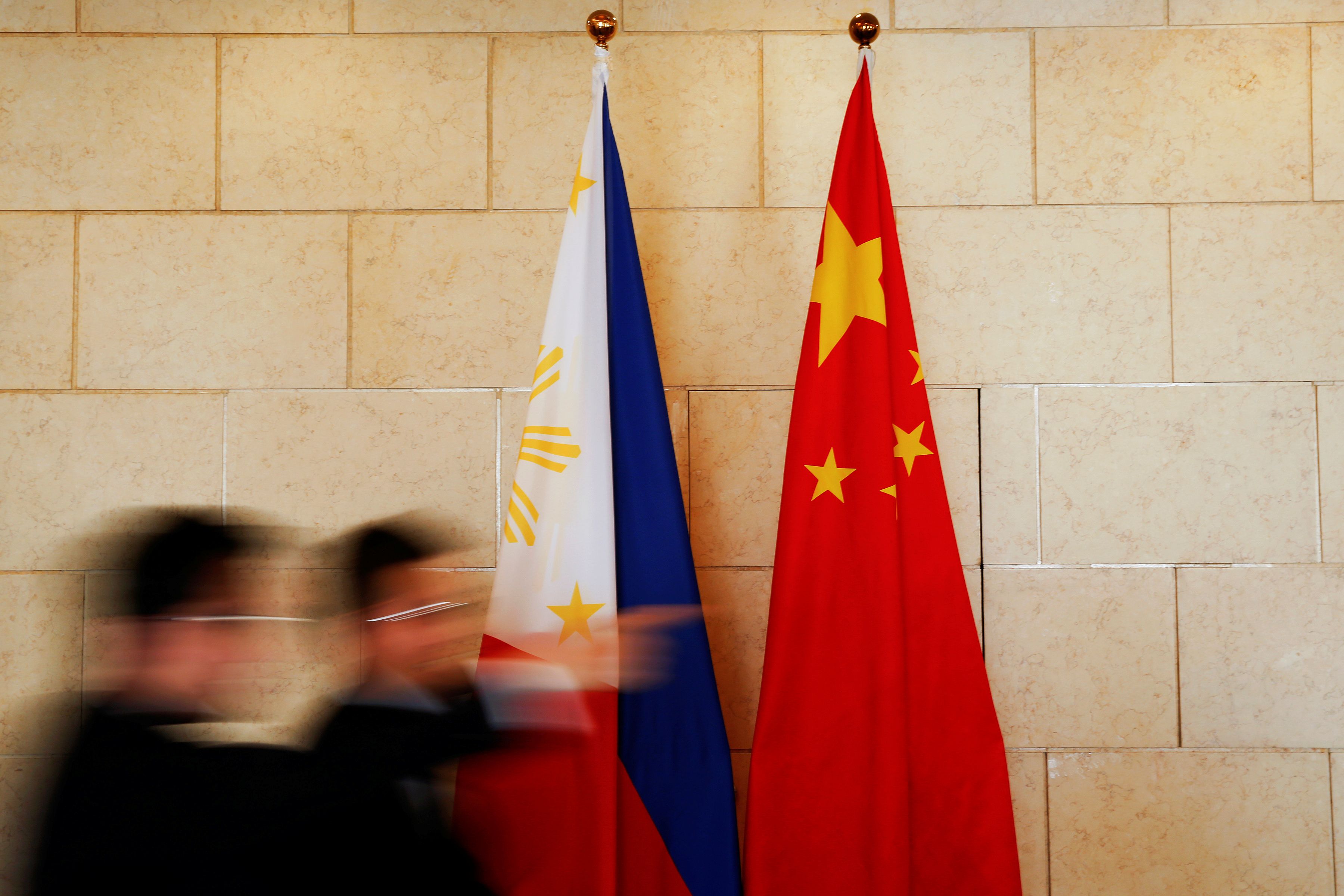 Philippines, China trade accusations on new South China Sea confrontation