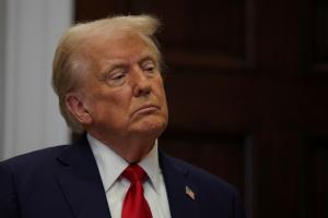 US widens visa ban on Palestinian passport holders