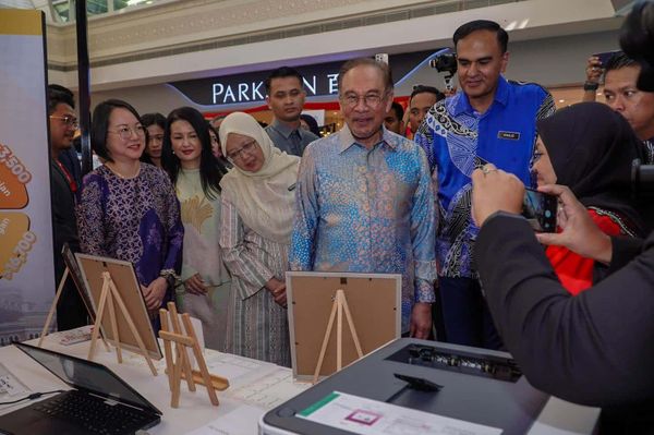 不公开特赦局会议记录 扎丽哈:属于机密文件