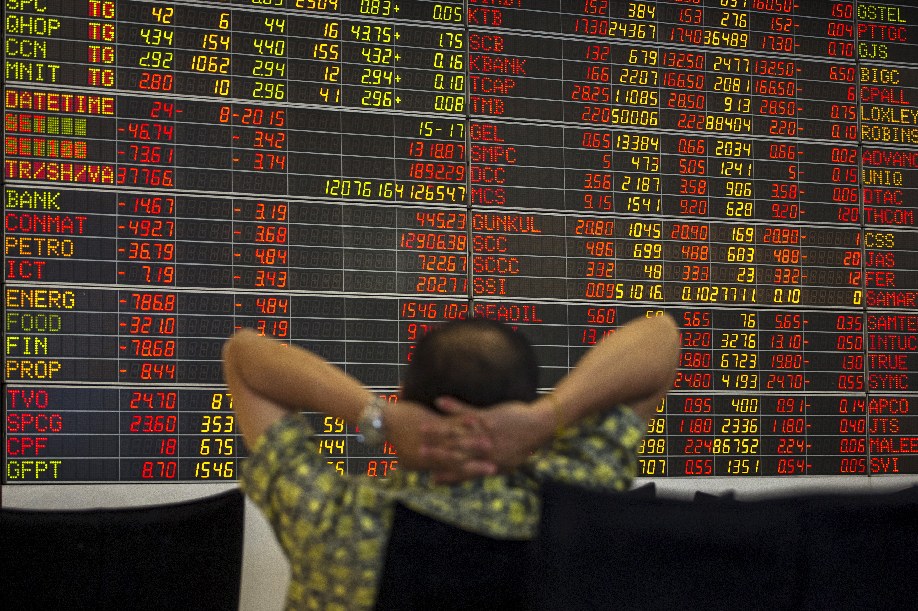 Selective accumulation lifts Bursa Malaysia at opening