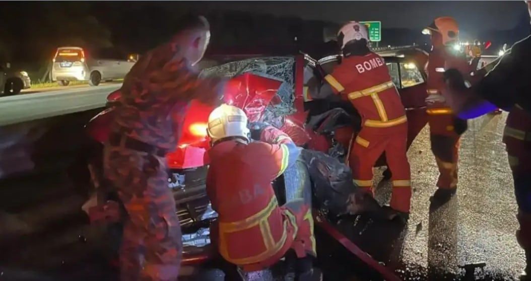 油槽车轮胎大道途中飞脱 引发三车相撞.一家四口受伤