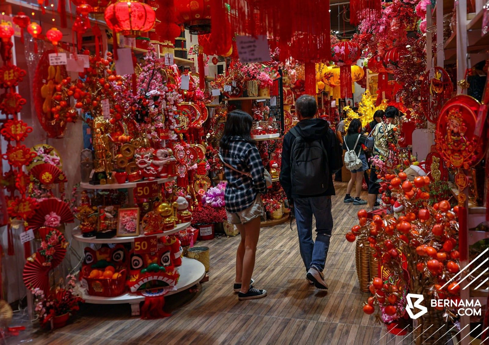 Anwar: Perkukuh semangat kekeluargaan, kebersamaan demi negara