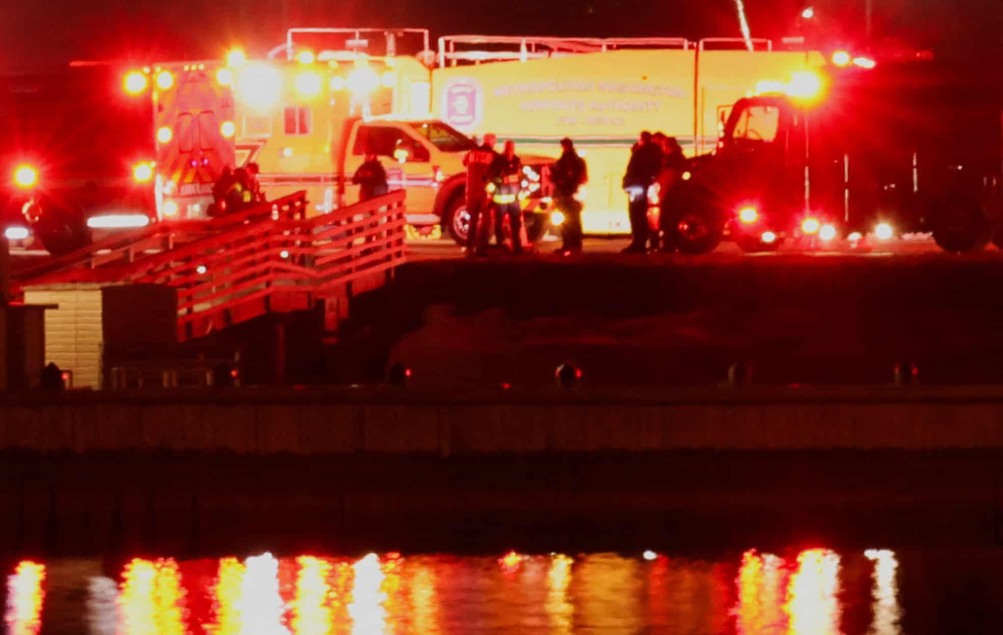 Divers may have located black box from plane crash near Washington, DC