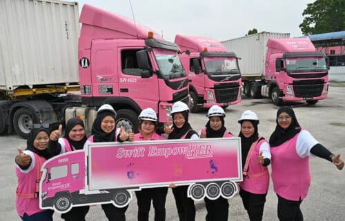 为女性创造更多就业机会 加强关注残友长者福祉