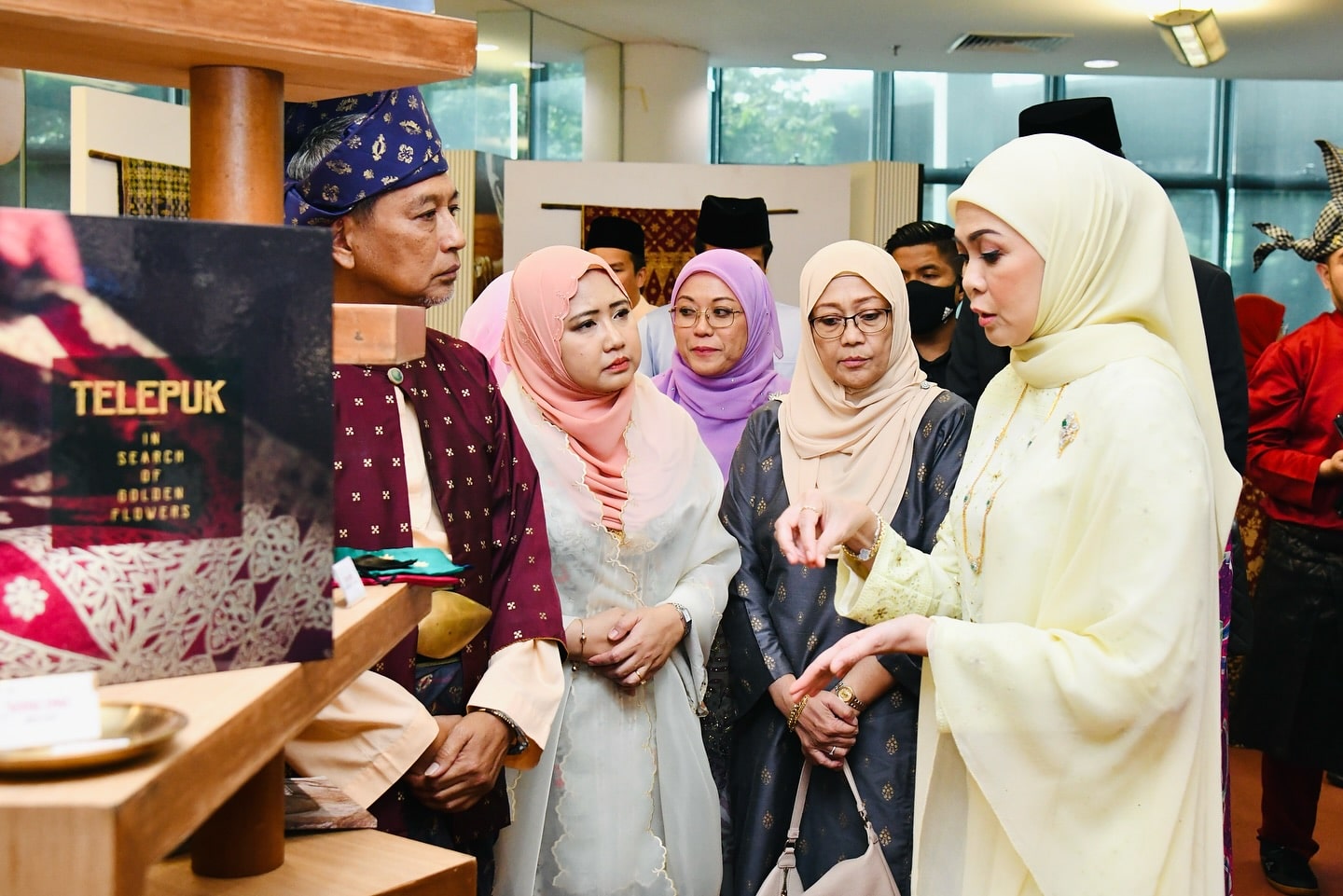 Tengku Permaisuri graces launch of ‘Telepuk, Forgotten Flowers of Gold’ book