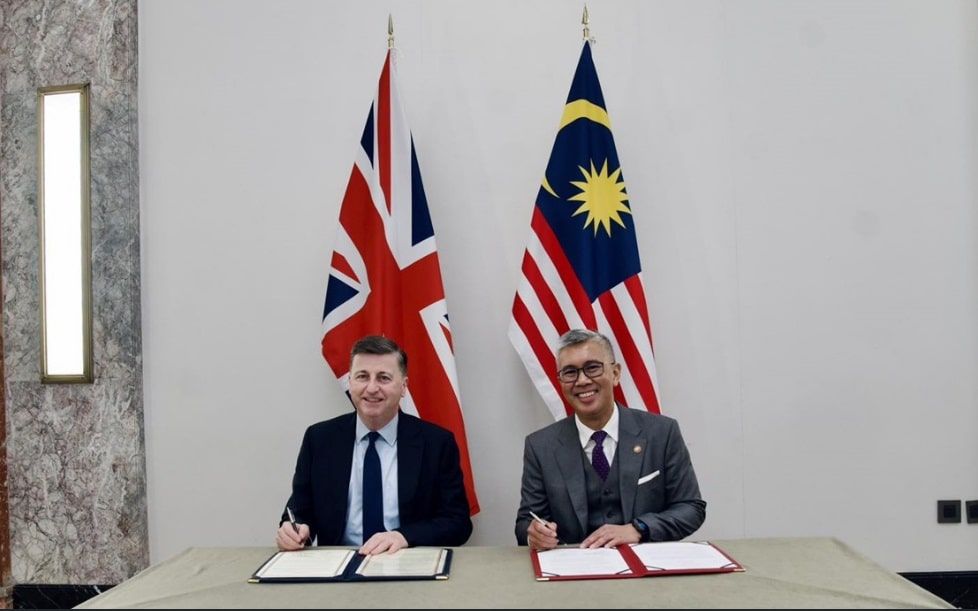 马英经贸联合委会首次开会  强化两国贸易