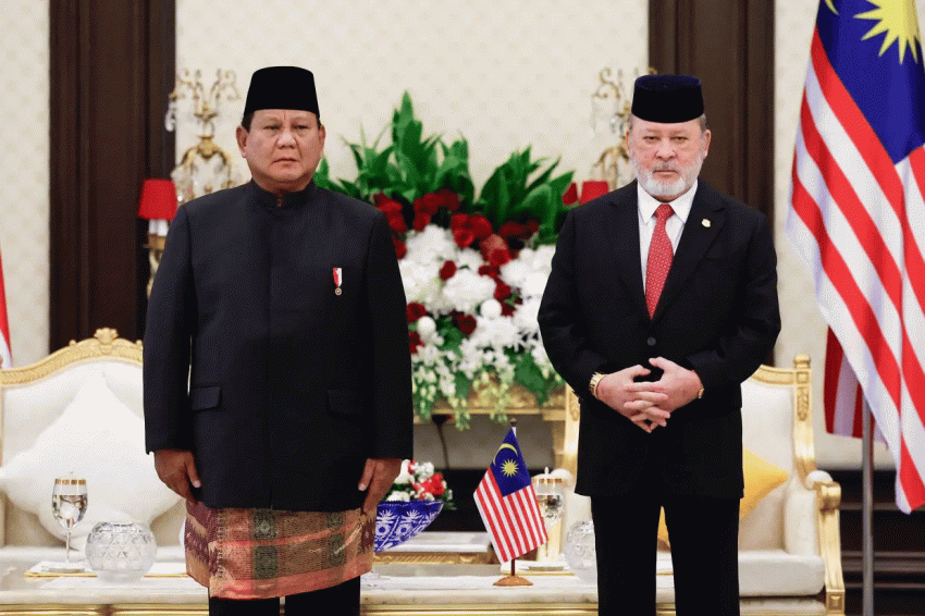 President Prabowo accorded state welcome at Istana Negara