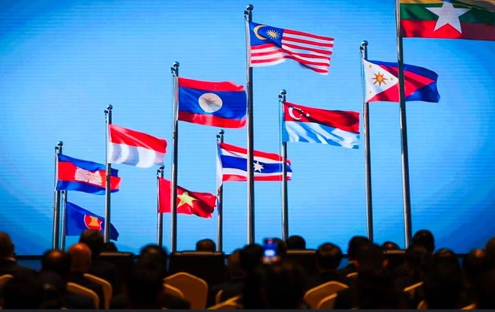 韩国通过大马任主席国加强东盟合作