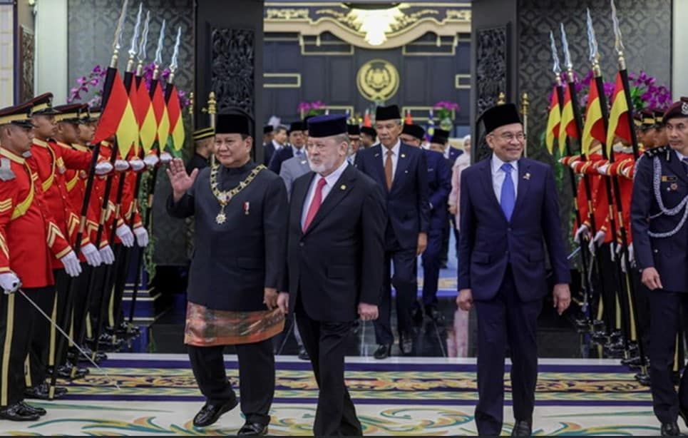 普拉博沃获国宾欢迎仪式接待