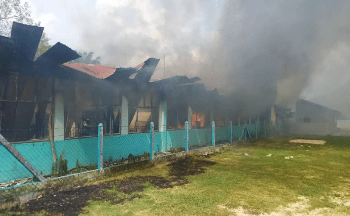 ஆயர் தாவார் தோட்டத் தமிழ்ப்பள்ளிக்கு புதிய கட்டிடம்