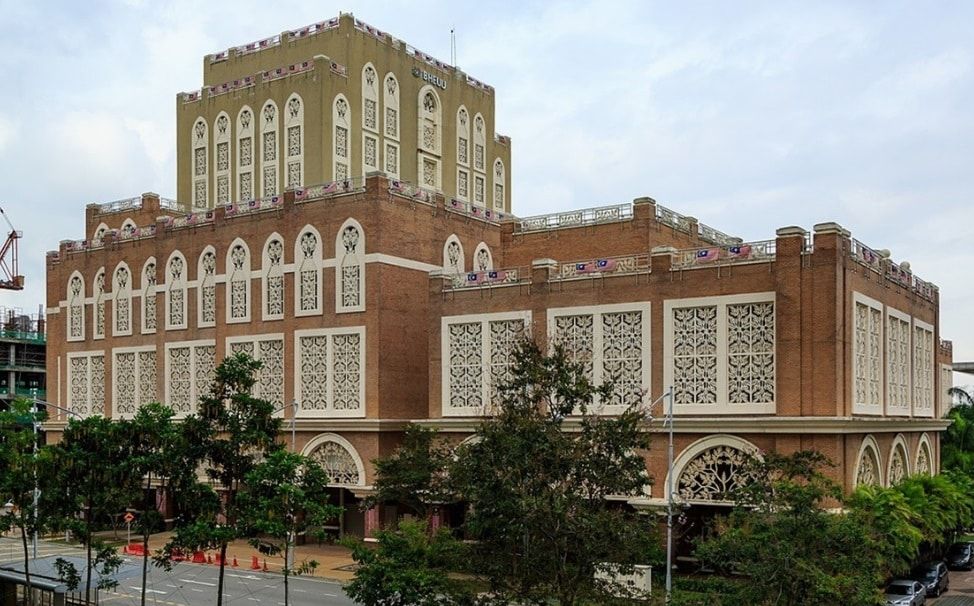 政府设委员会研究修正合约法令