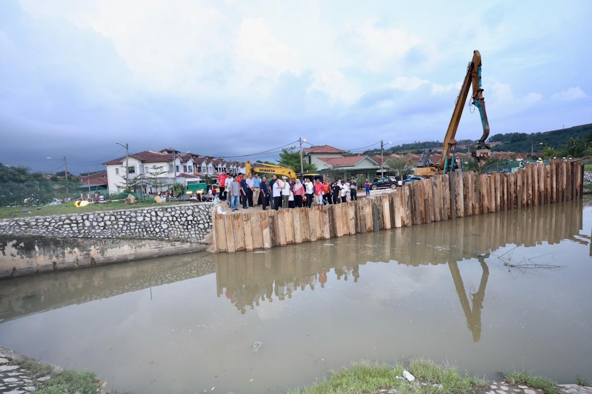 Negeri 'kejar' pemaju pastikan penduduk Taman Seri Alam dapat sagu hati