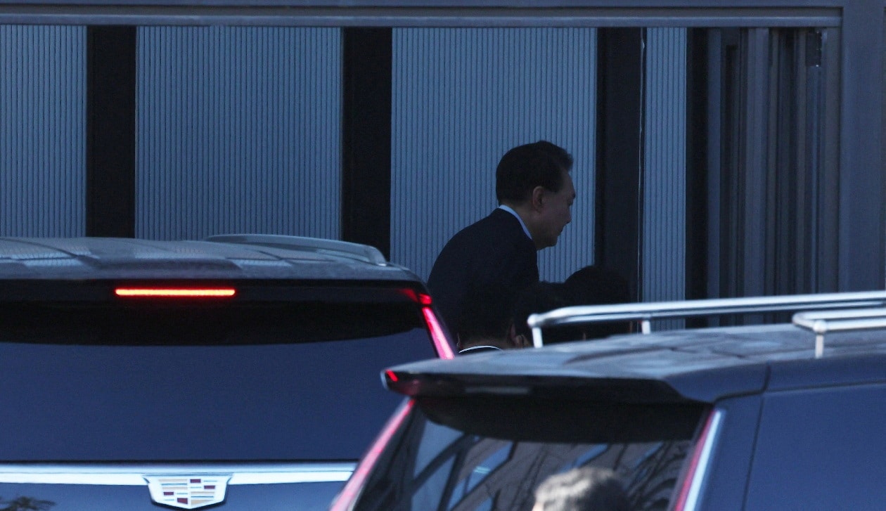 S. Korean investigators arrest impeached President Yoon, ending weeks-long standoff