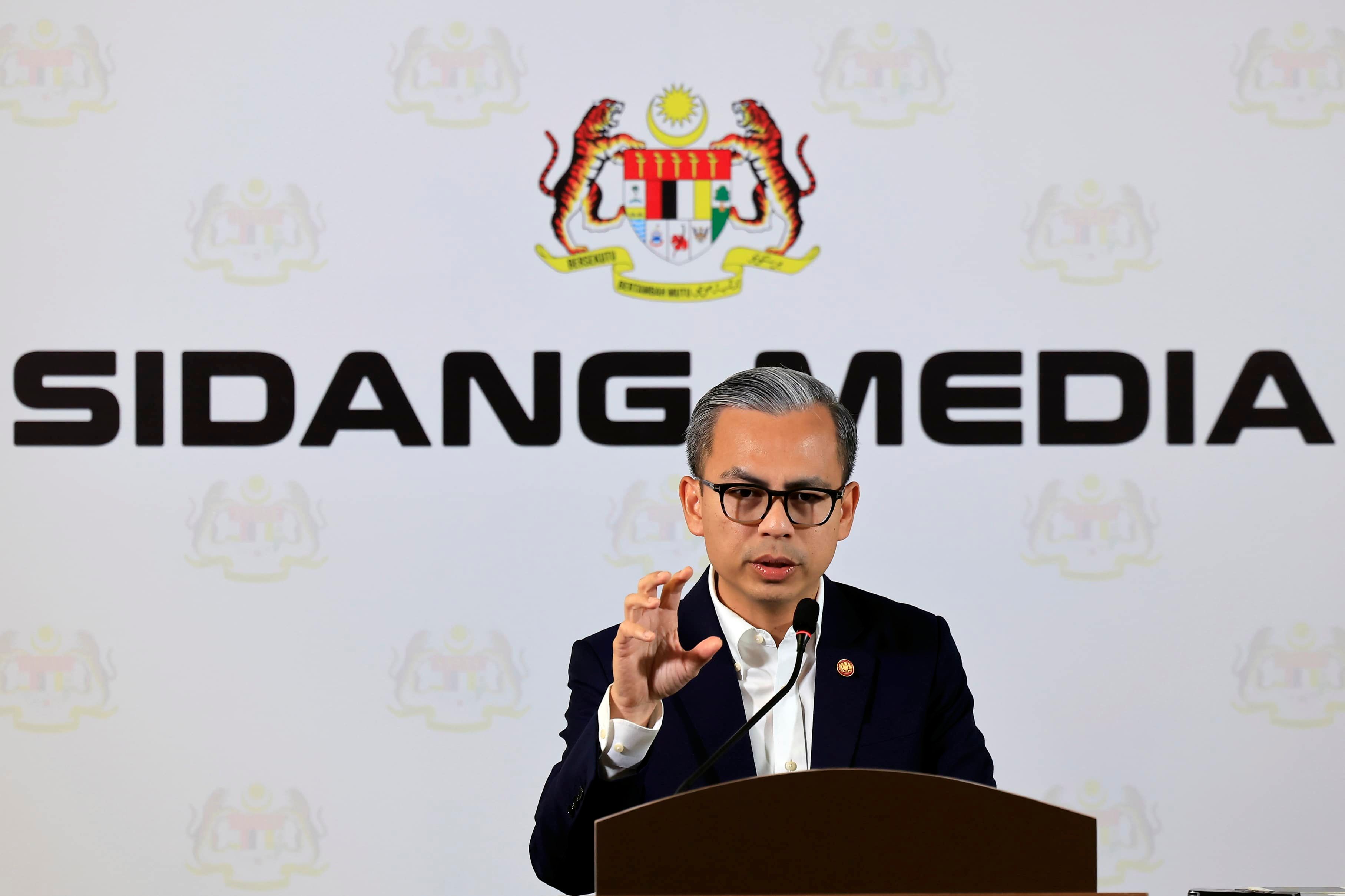 元首出国就医期间   法米：遵循宪法机制