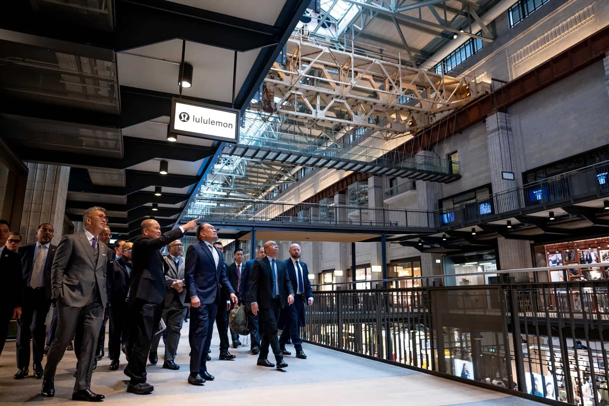 安华参观巴特西发电站  欧洲标志性二级保护建筑