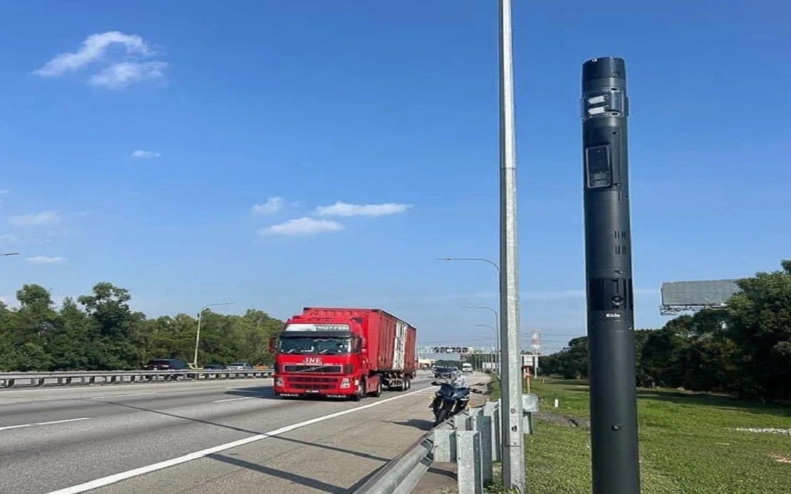 提升AwAS“点对点”测速  陆兆福：厉措施降低事故风险