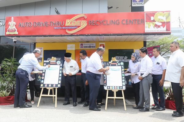 KDEBWM sasar buka lima lagi pusat kitar semula pandu lalu automatik