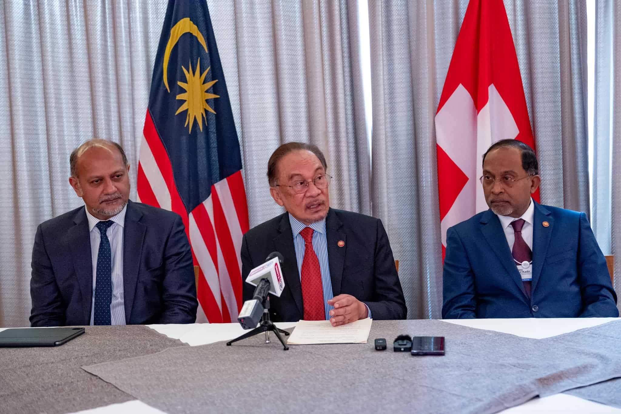 安华：世界经济论坛将惠及各领域带来厚利