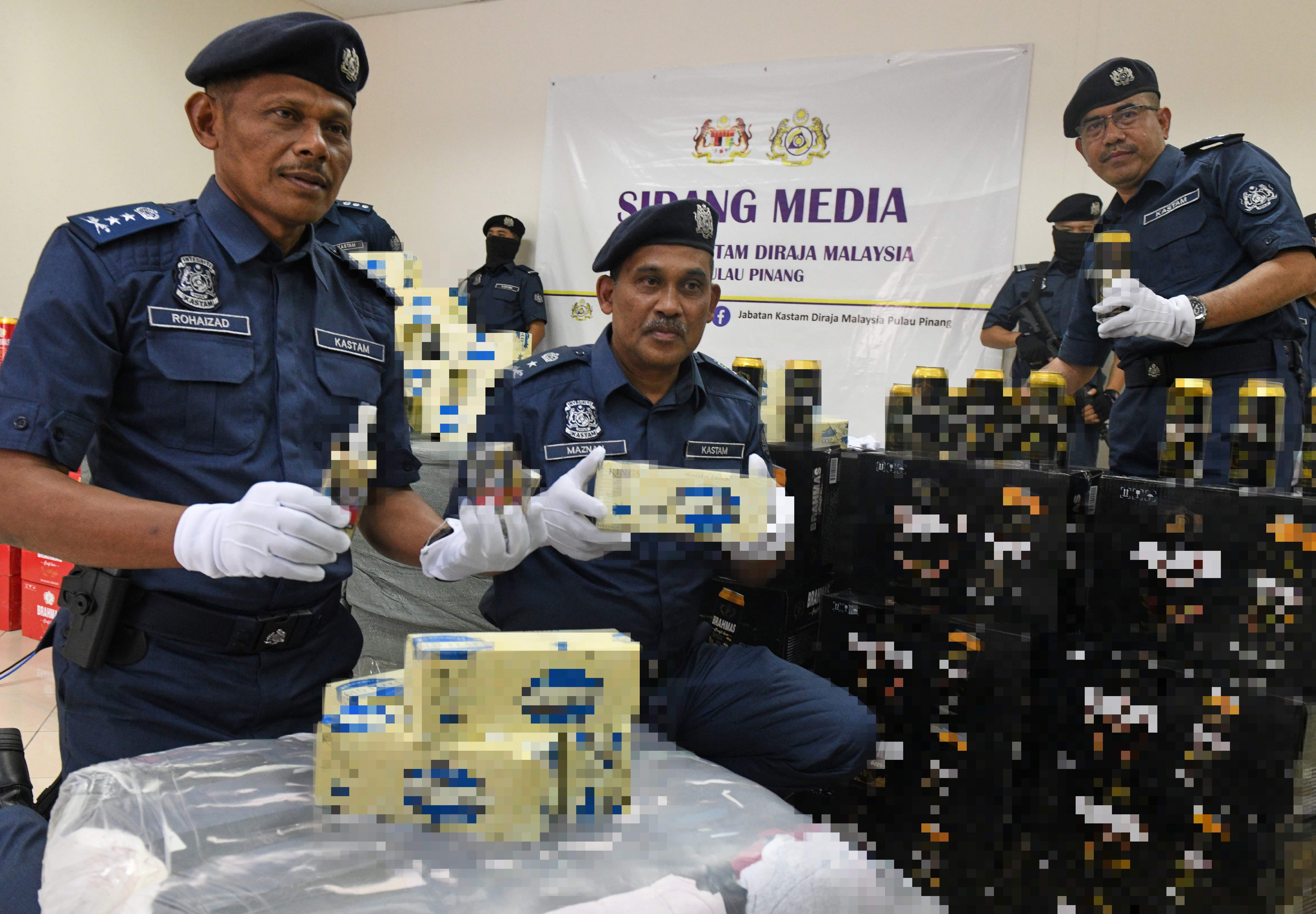 关税局巴生起获450万支逃税烟  税金在内市值达584万