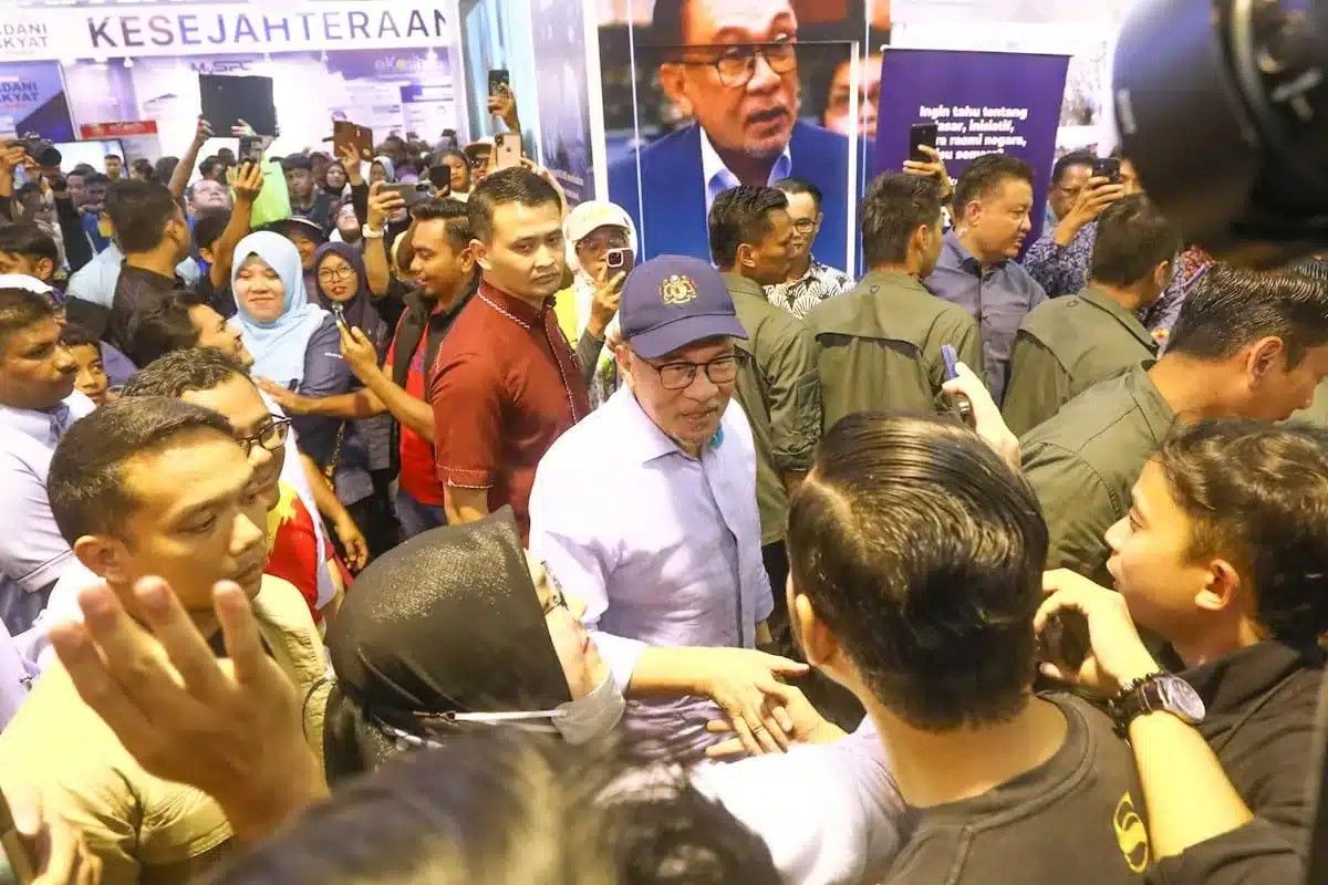 மக்களின் பிரச்சனைக்குச் செவிசாய்க்க மடாணி அரசு தயாராக உள்ளது