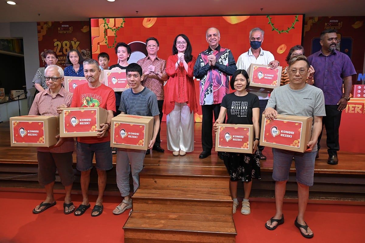 500份食物篮新春献温情 黄美诗赞迈丁冀企业仿效