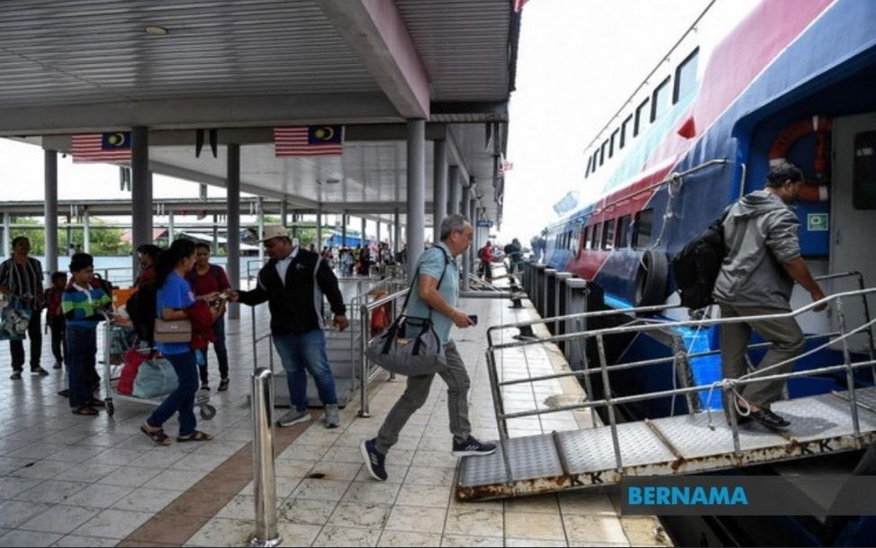 浮罗交怡渡轮客流量创新高   近17万人次搭乘