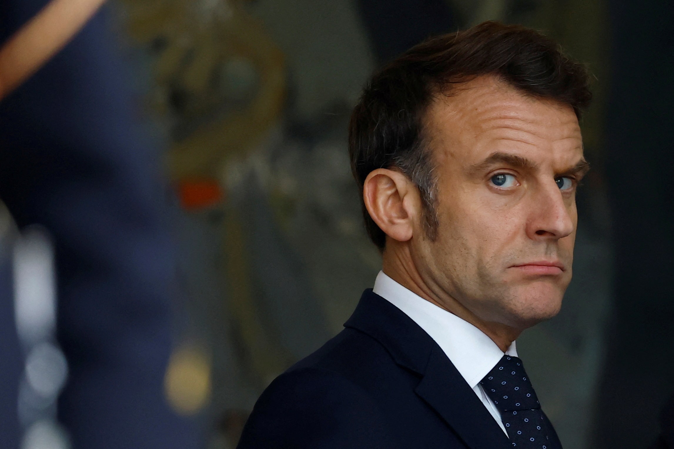 Macron's strong disapproval over US tariffs sparks call for countermeasures