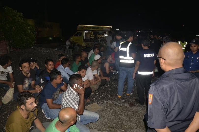 加强执法严打抢滩外国商贩  市政厅整顿灵市卫生及秩序